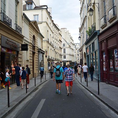 Picasso, Rue Debelleyme 4 Places Paris Exterior foto